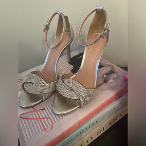 Schutz- Jolita Sandal - Prata Silver, Size 7.5 sparkly evening heel